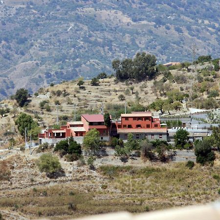 Casale Di Caterina Guest House ตาออร์มินา ภายนอก รูปภาพ