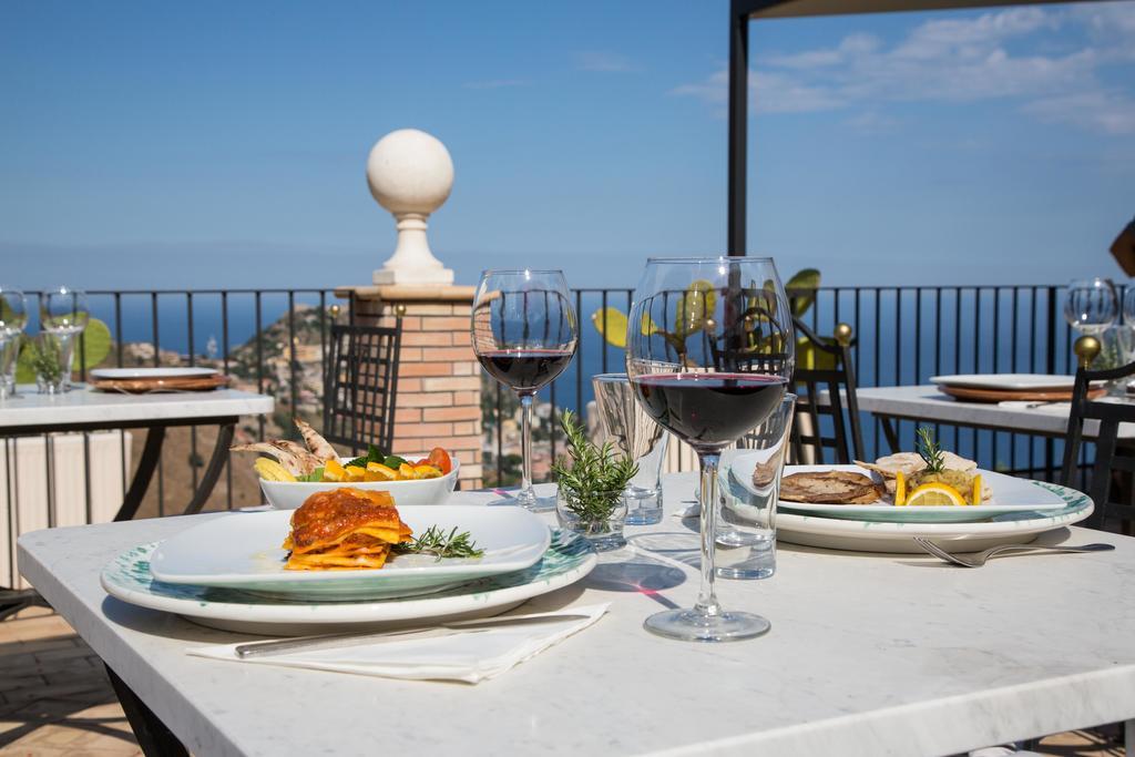Casale Di Caterina Guest House ตาออร์มินา ภายนอก รูปภาพ